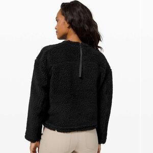 Lululemon wool whenever crew top size 2 NWT